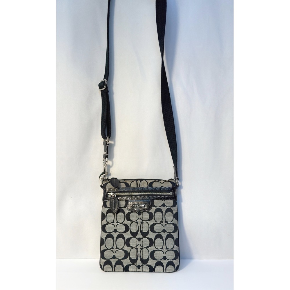 Coach messenger crossbody bag signature jacquard black & gray EUC w COA